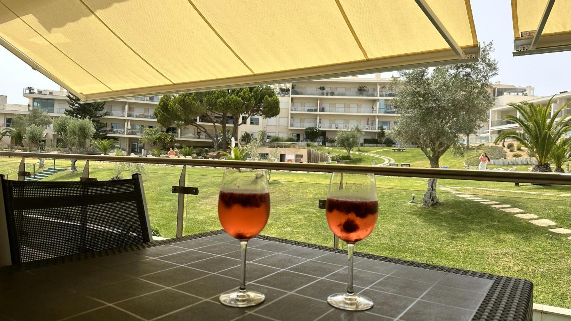 Charmant Appartement A 1Km De La Plage, Avec Piscine A Albufeira Buitenkant foto