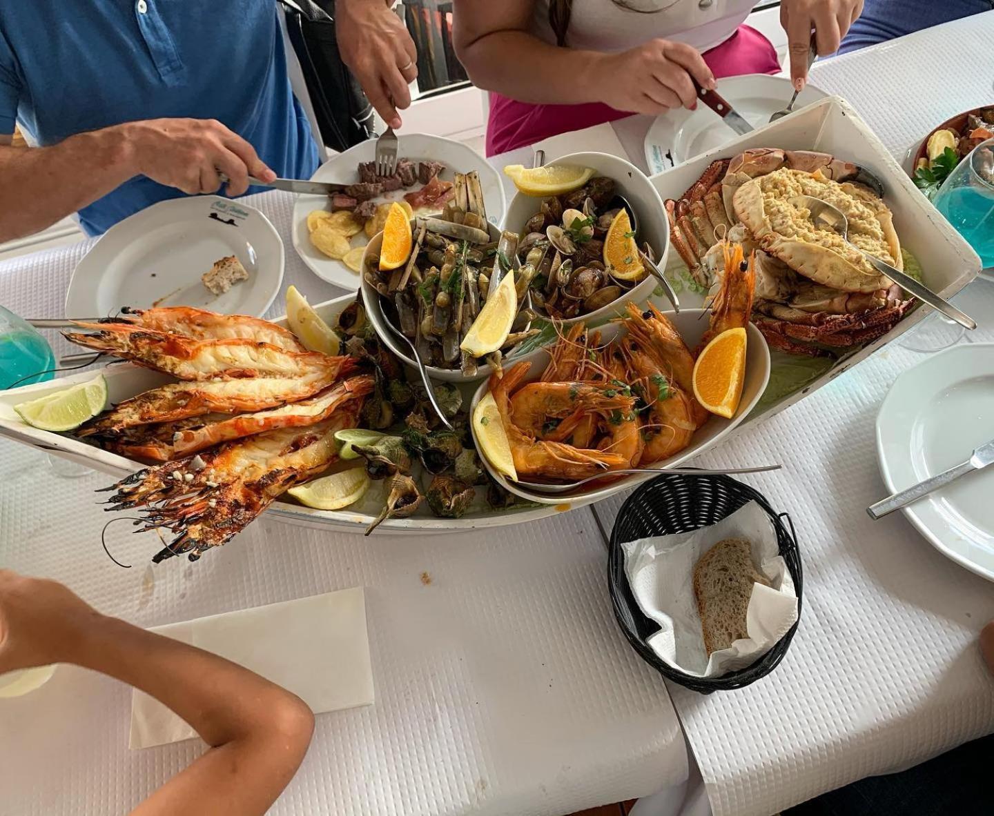 Charmant Appartement A 1Km De La Plage, Avec Piscine A Albufeira Buitenkant foto